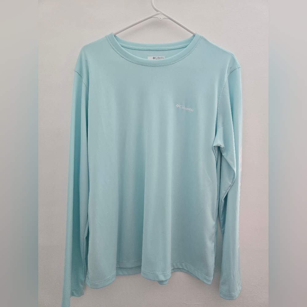 Columbia Light Blue Long Sleeve Shirt